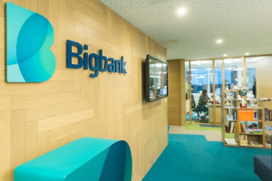      Bigbank    